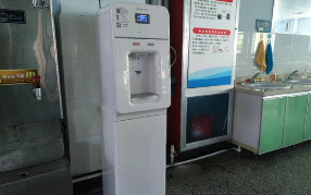 浩澤凈水器入駐青島二中,為全國(guó)學(xué)生運(yùn)動(dòng)會(huì)助力！